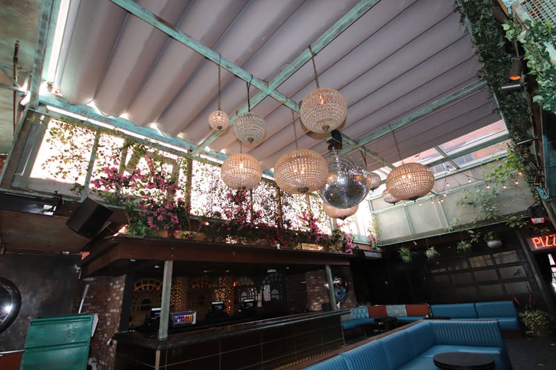 The Avenue Courtyard preview 5